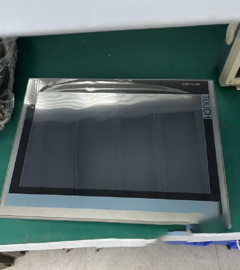 西門子觸摸屏TP2200通電后反復閃屏不開機故障維修 專修